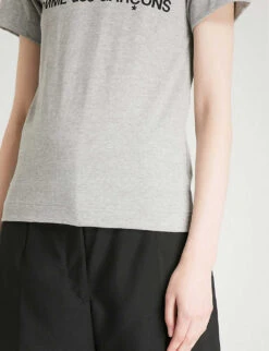 Comme Des Garçons Play Reverse Logo-print Cotton-jersey T-shirt -Closet By She 143 2000022 P1T081 GREY ALT05