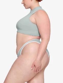 Sporty High-neck Stretch-recycled Nylon Top 9 Sporty High-neck Stretch-recycled Nylon Top -Closet By She R04164391 PACIFIC ALT02