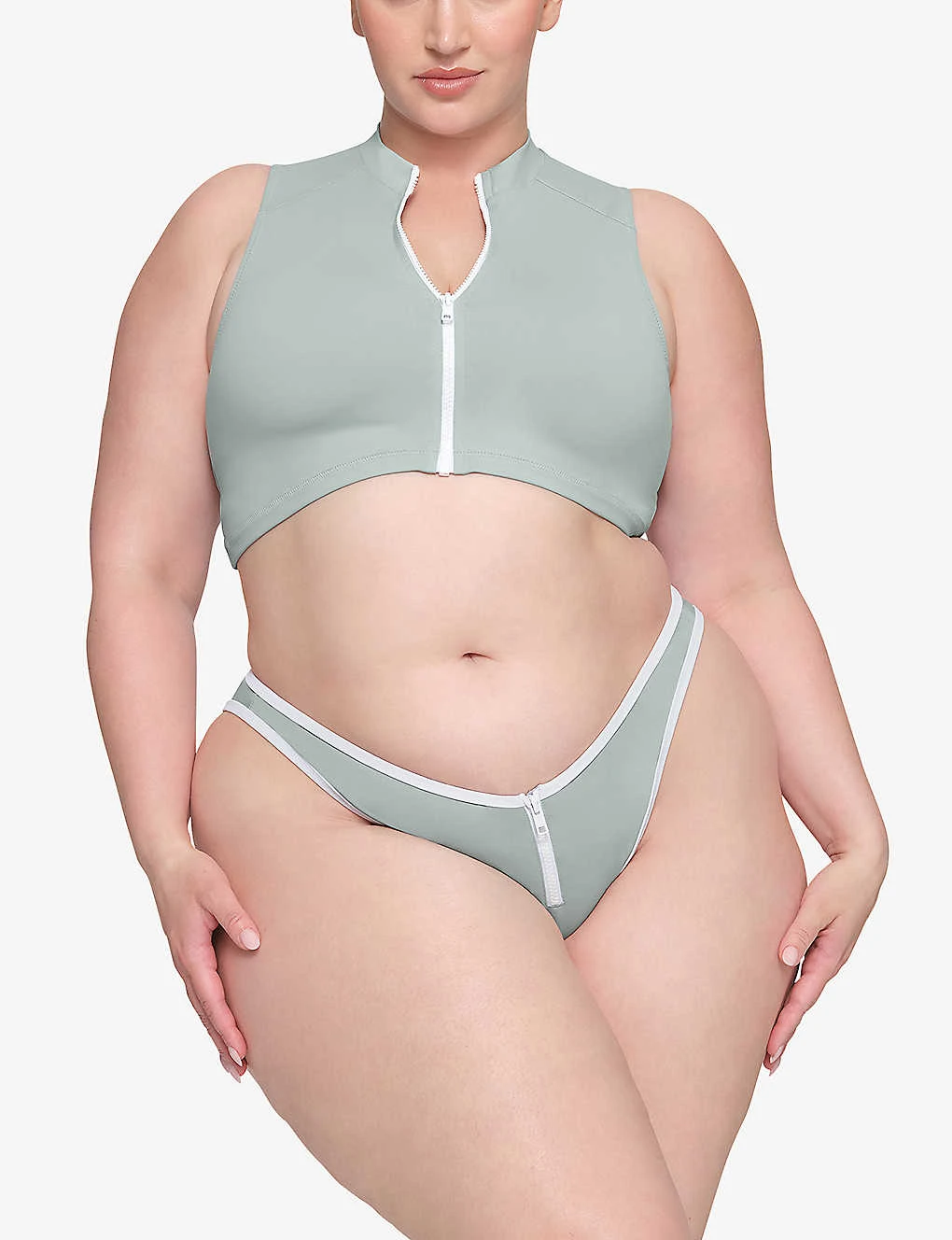 Sporty High-neck Stretch-recycled Nylon Top 7 Sporty High-neck Stretch-recycled Nylon Top - Image 5