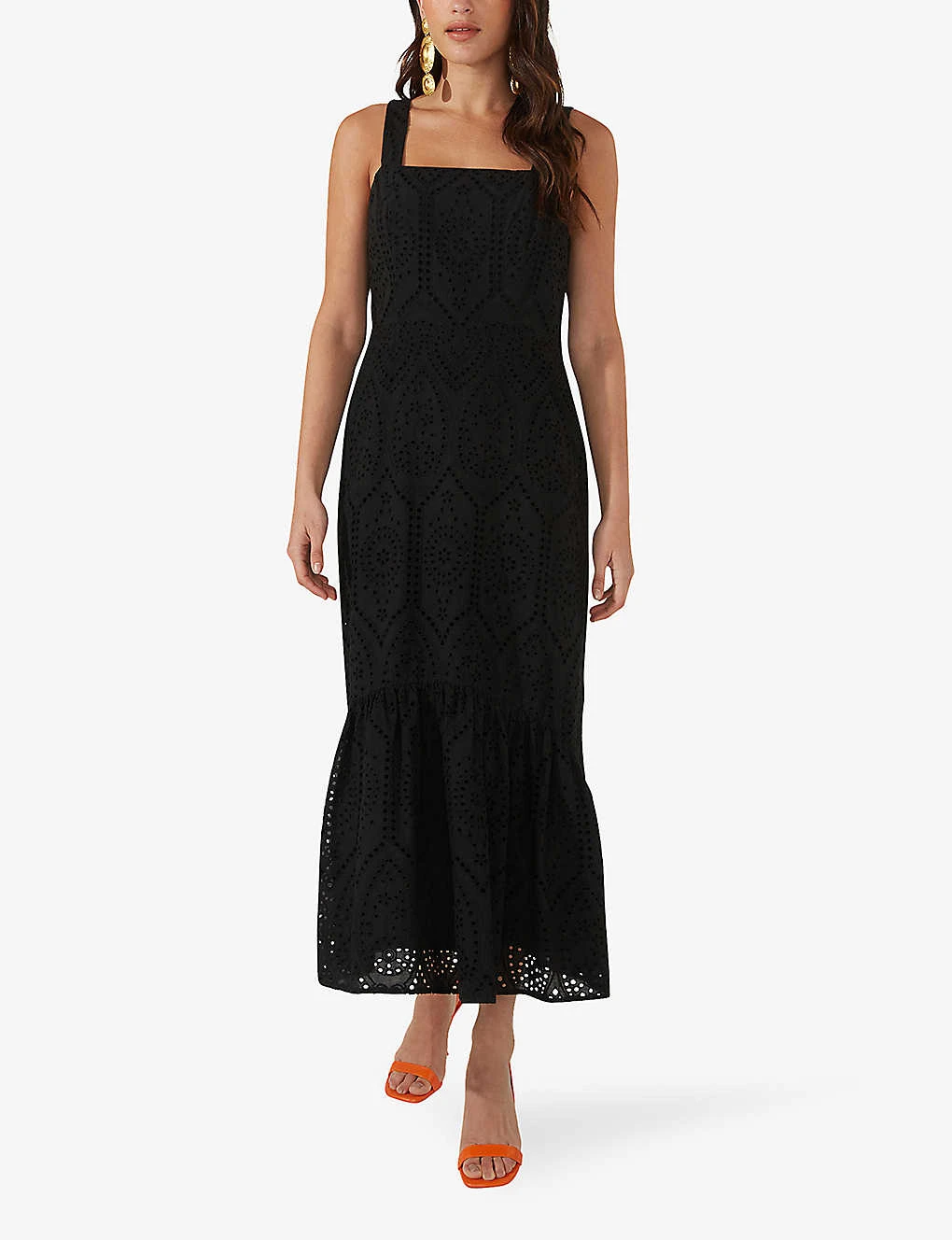 Broderie-anglaise Tiered-hem Cotton Maxi Dress 4 Broderie-anglaise Tiered-hem Cotton Maxi Dress - Image 2